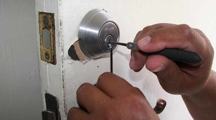 Commercial Locksmith Tips to Secure your Business Premises