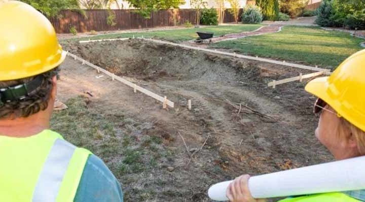 Finding the Right Pool Builder