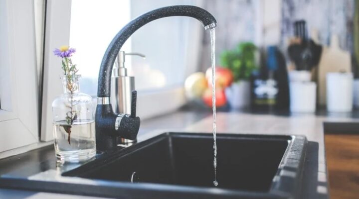 How to Choose a Kitchen Faucet for the Home?
