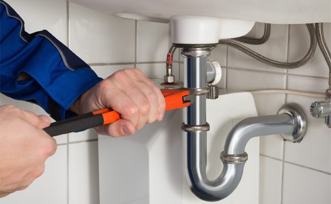 How To Save Money on Plumbing Repairs