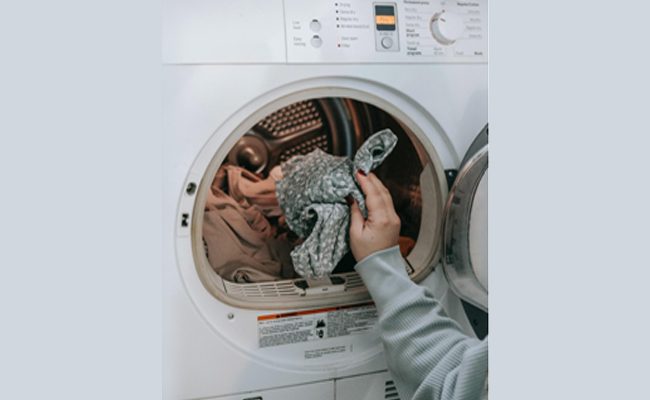 4 Ways to Wash Your Clothes Without Washing Machine