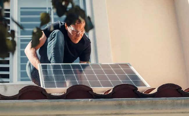 Reasons Every Home Needs A Solar Backup Bank