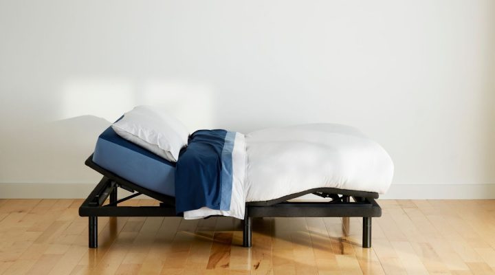 Benefits of a Zero Gravity Adjustable Bed Base