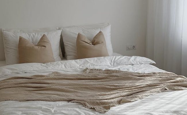 Non-Toxic Bedding and A Guide to Healthier Sleep Choices for Your Home